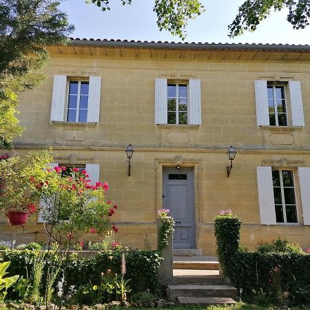 La Maison De... Espiet Екстериор снимка